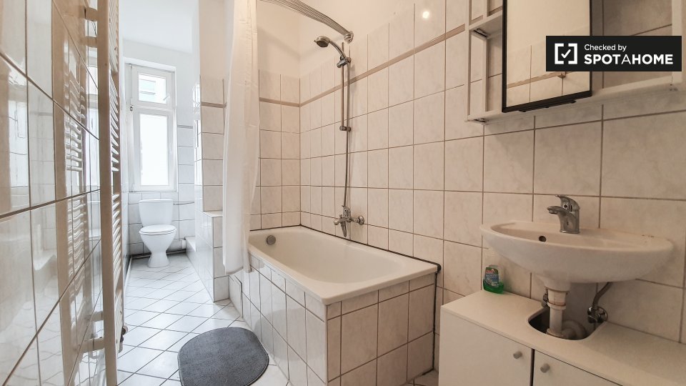 Double room Berlin, 3 beds — photo 16