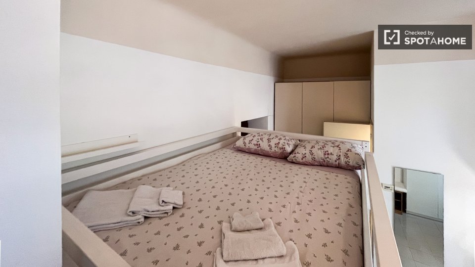 Apartment Milan, 1 bed — photo 18