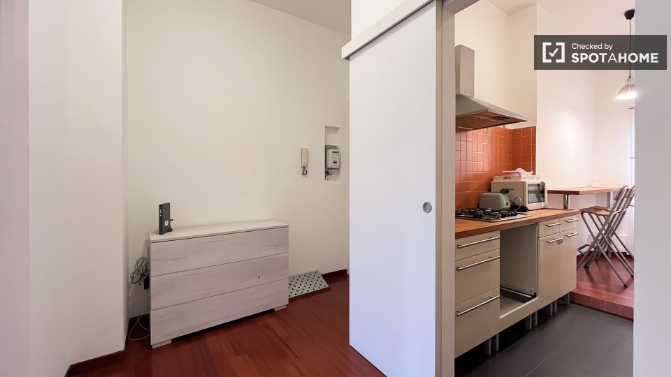 Double room Milan, 3 beds — photo 15