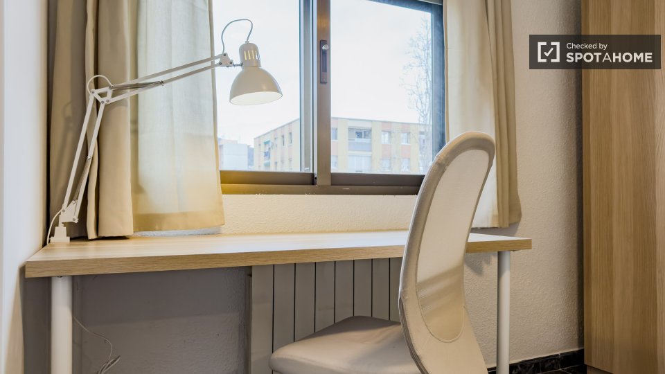 Double room Barcelona, 4 beds — photo 1