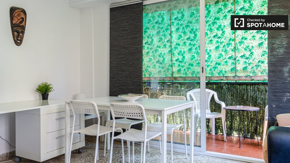 Double room Valencia, 4 beds, 110m² — photo 14
