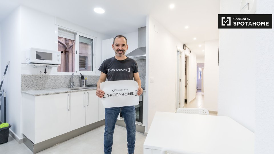Double room Valencia, 4 beds, 100m² — photo 7
