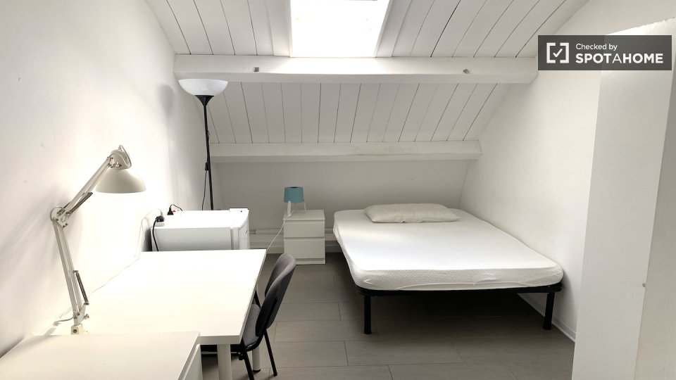 Double room Rome, 4 beds — photo 13