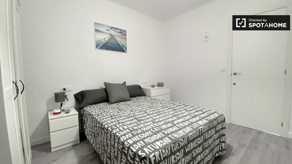 Double room Valencia, 4 beds, 65m² — photo 6