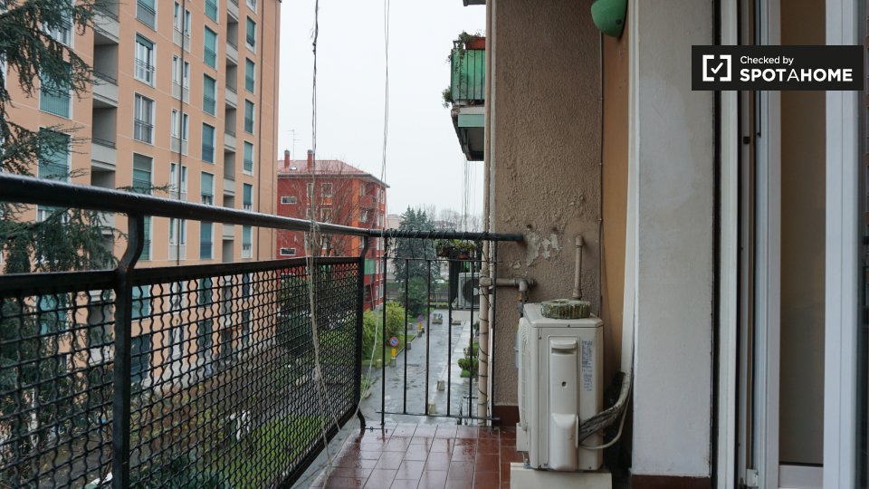 Double room Milan, 4 beds, 90m² — photo 6