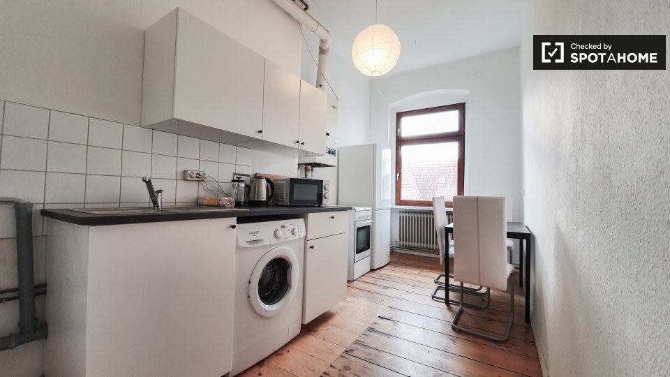 Double room Berlin, 4 beds — photo 10