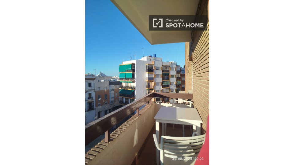 Apartment mono Seville — photo 4