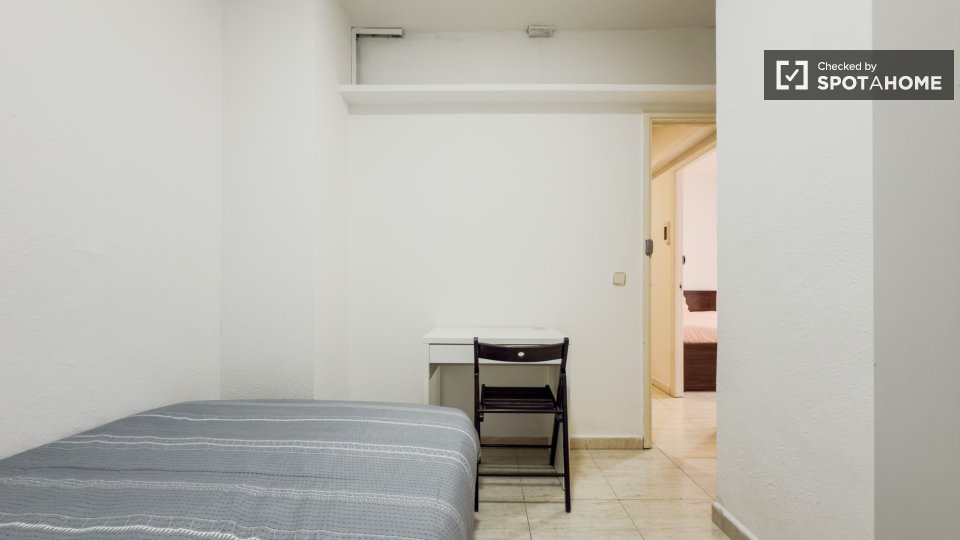 Double room Barcelona, 2 beds, 46m² — photo 19