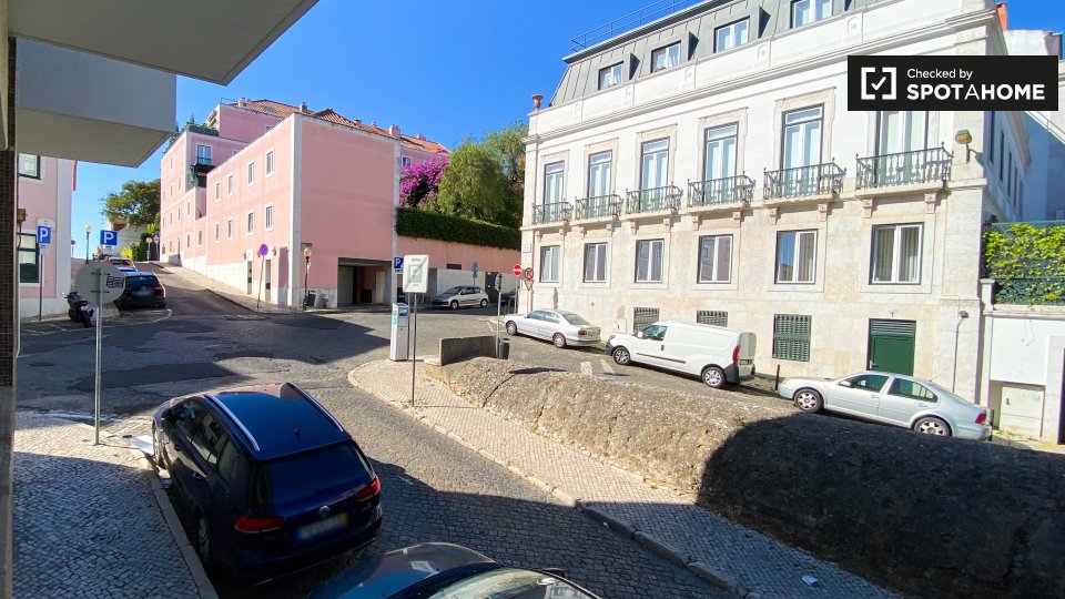 Double room Lisbon, 10 beds — photo 3
