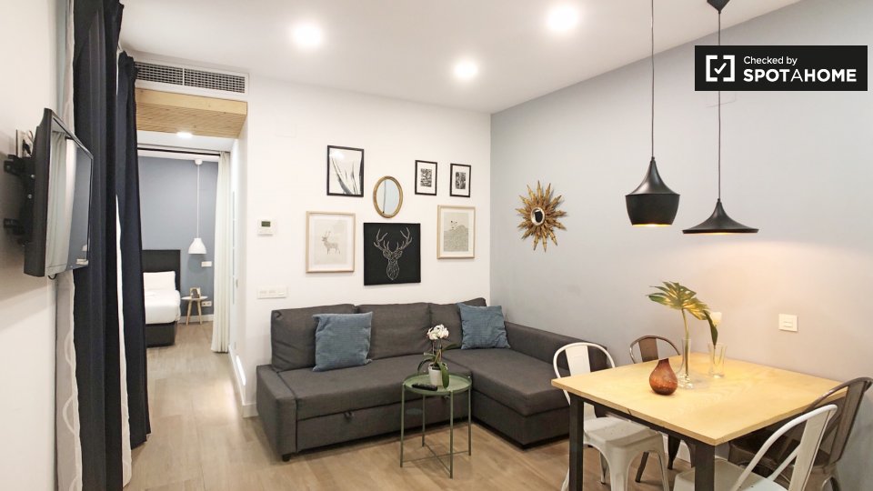 Apartment Madrid, 1 bed, 40m² — photo 1