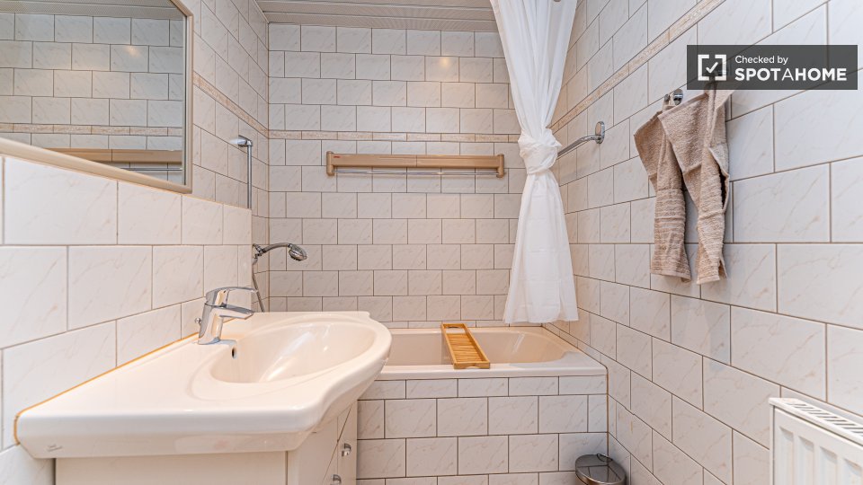 Double room Berlin, 7 beds, 115m² — photo 15
