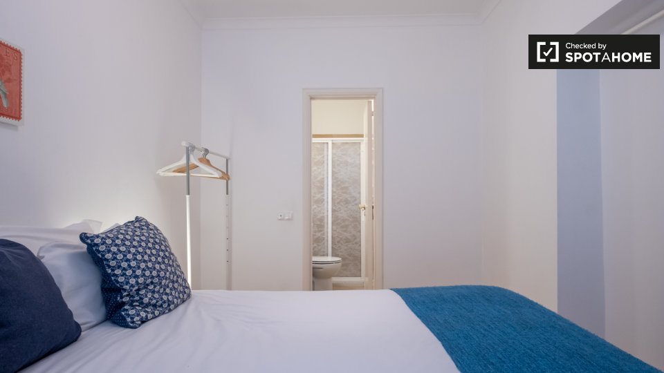 Apartment Lisbon, 1 bed — photo 9