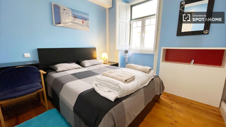 Double room Lisbon, 5 beds, 110m² — photo 32