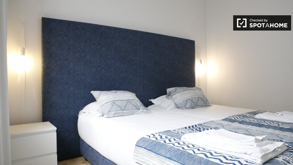 Apartment Lisbon, 3 beds, 100m² — photo 19