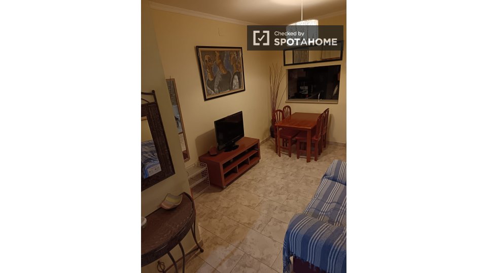 Double room Valencia, 3 beds — photo 19