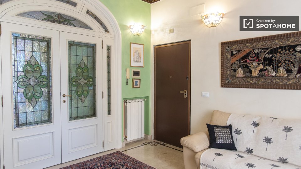 Apartment Rome, 1 bed — photo 16