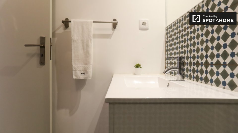 Apartment Porto, 8 beds — photo 8