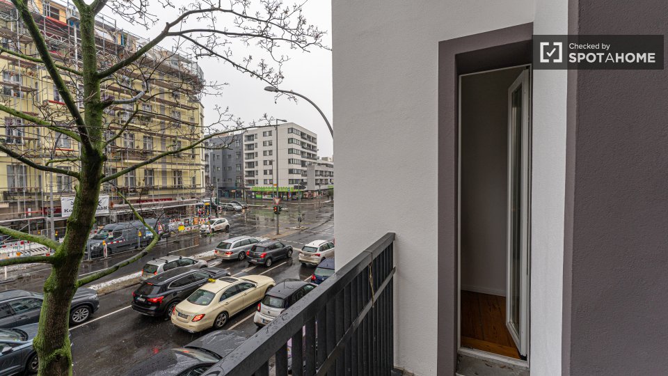 Double room Berlin, 5 beds, 104m² — photo 5