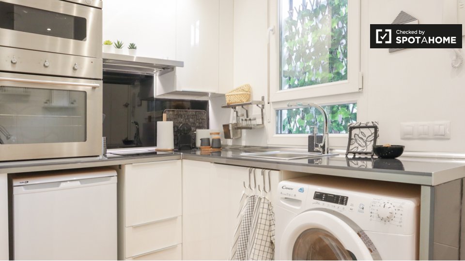 Apartment Madrid, 1 bed, 37m² — photo 11