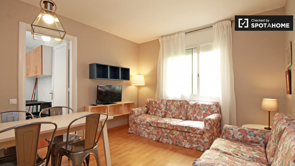 Apartment Barcelona, 4 beds, 140m² — photo 1