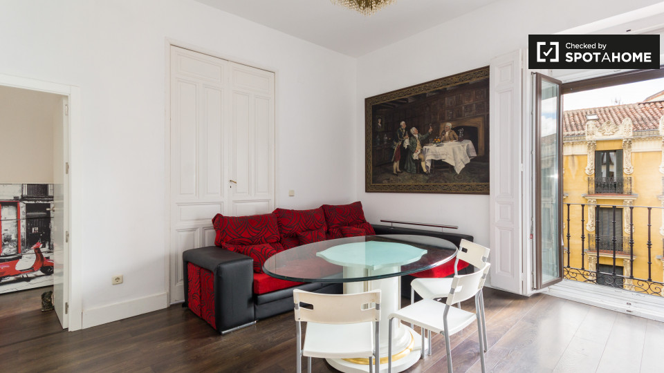 Apartment Madrid, 2 beds, 70m² — photo 1