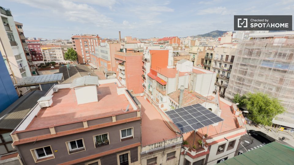 Double room Barcelona, 2 beds — photo 29