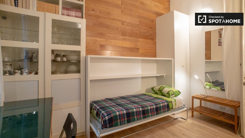Double room Milan, 2 beds, 70m² — photo 4