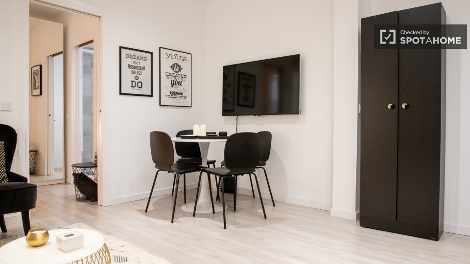 Apartment Madrid, 1 bed — photo 13