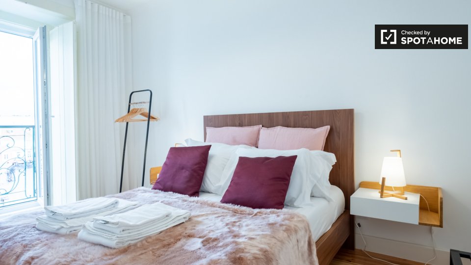 Apartment Lisbon, 2 beds — photo 12