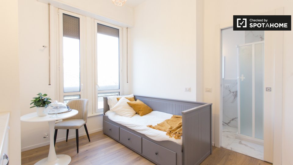 Apartment mono Milan, 28m² — photo 4