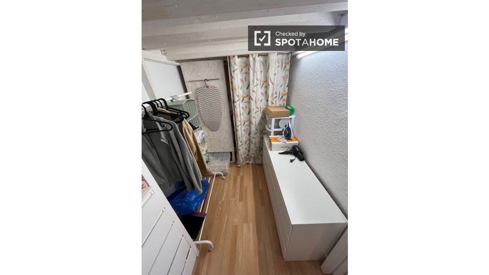 Apartment Barcelona, 1 bed, 36m² — photo 24