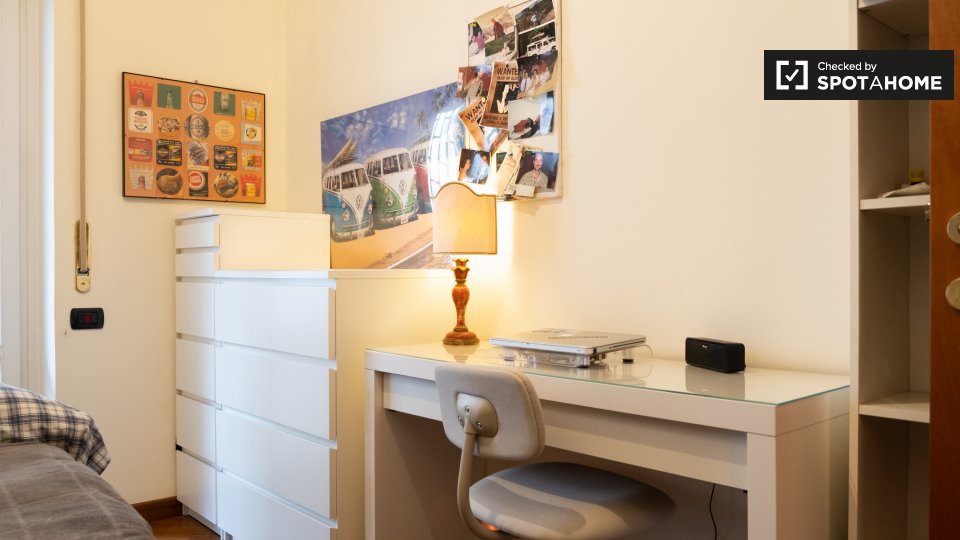 Double room Rome, 2 beds, 100m² — photo 1