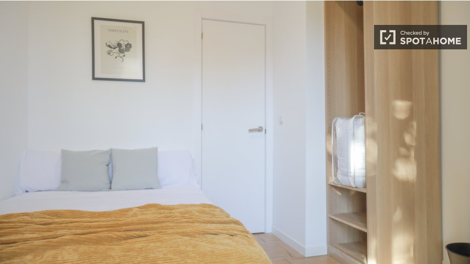 Double room Madrid, 18 beds — photo 19