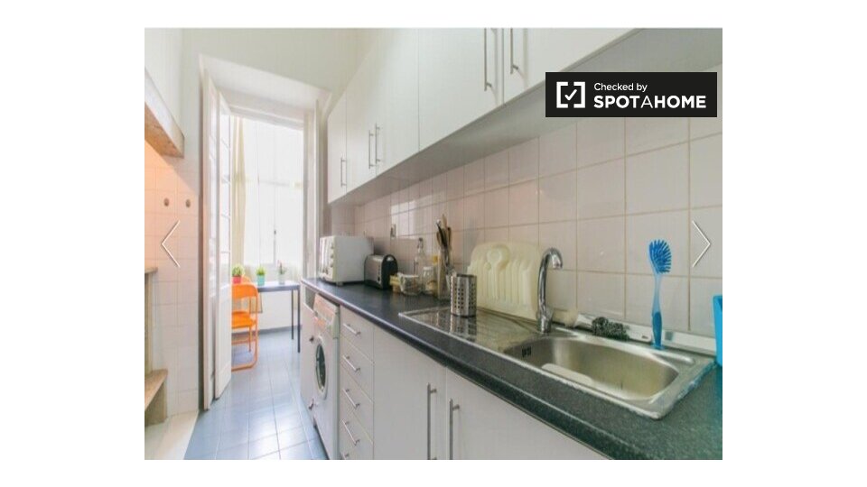 Double room Lisbon, 4 beds, 90m² — photo 11