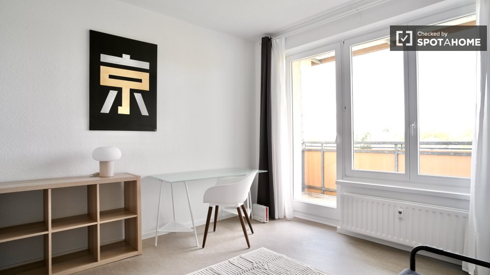 Double room Berlin, 4 beds, 65m² — photo 2