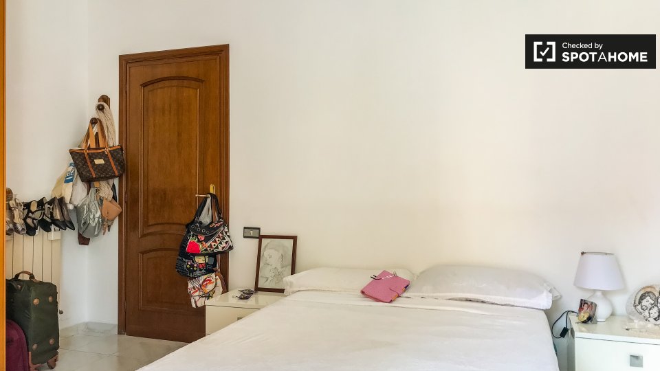 Double room Rome, 2 beds, 85m² — photo 2