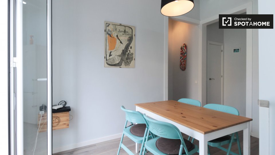 Apartment Barcelona, 2 beds, 45m² — photo 1