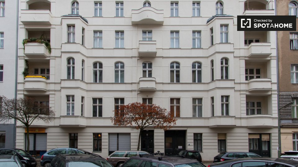 Double room Berlin, 4 beds, 115m² — photo 12