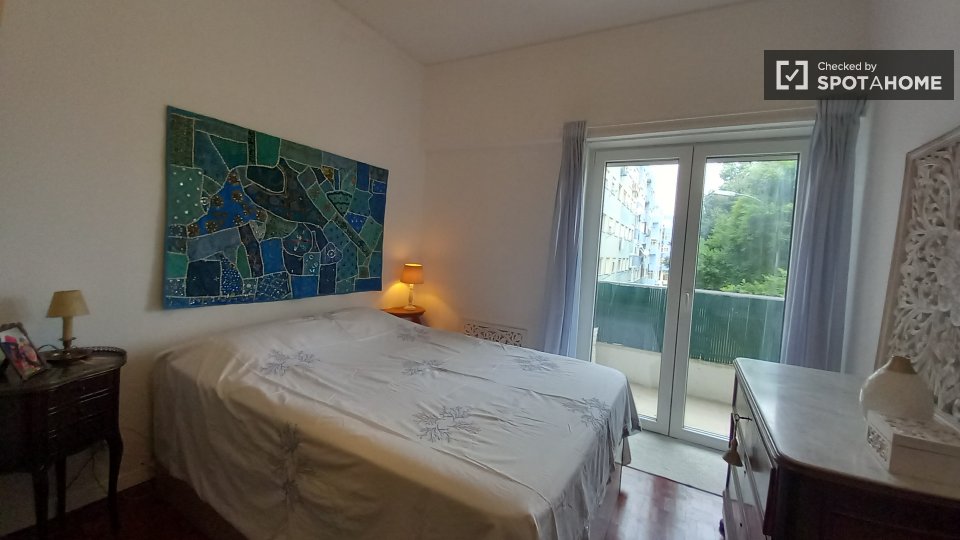 Apartment Lisbon, 2 beds — photo 15