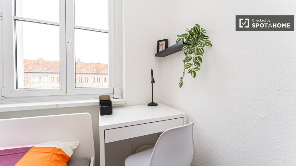 Double room Berlin, 5 beds, 69m² — photo 18
