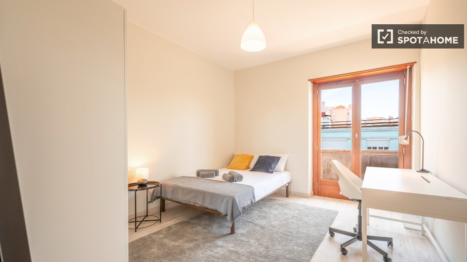 Double room Lisbon, 7 beds — photo 10