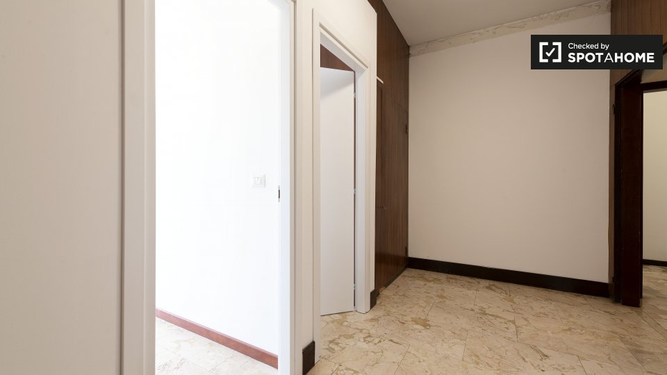 Double room Milan, 6 beds, 130m² — photo 18