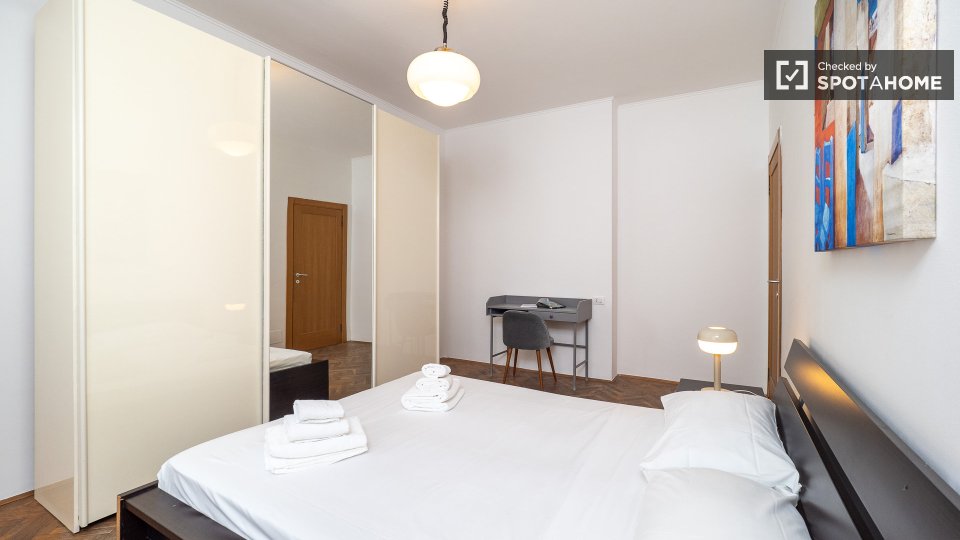 Double room Milan, 2 beds — photo 15