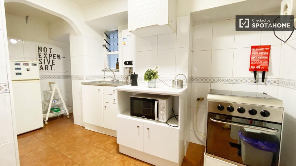 Apartment Lisbon, 1 bed — photo 21