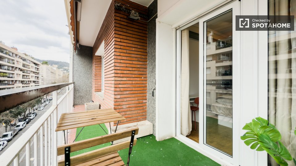 Double room Barcelona, 9 beds — photo 24
