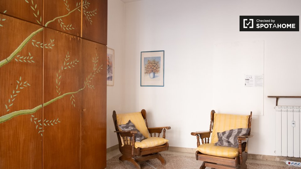 Double room Rome, 5 beds — photo 14
