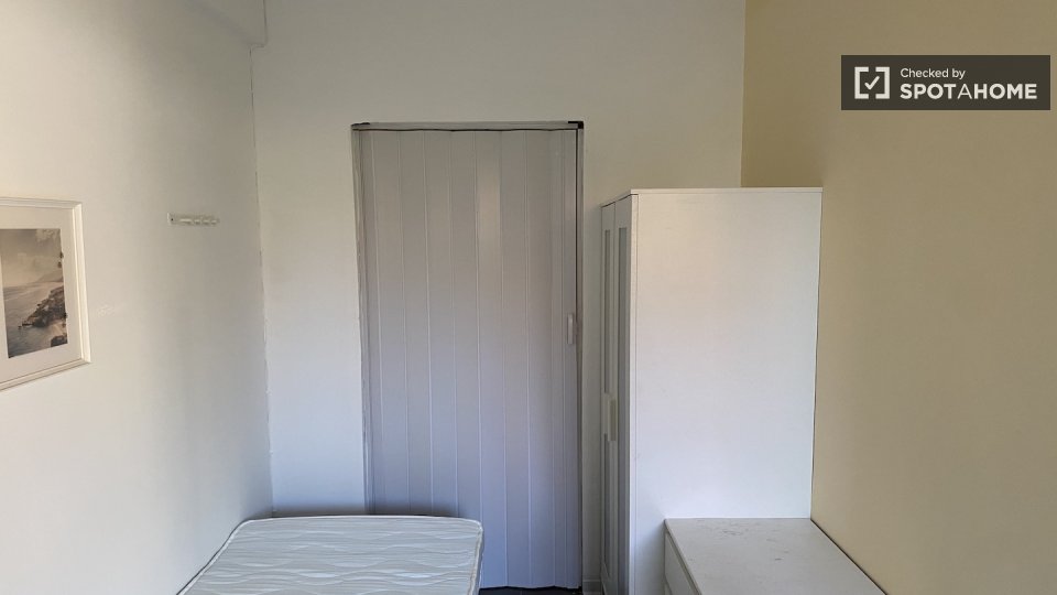 Double room Rome, 4 beds — photo 19
