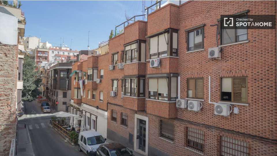 Apartment mono Madrid — photo 8