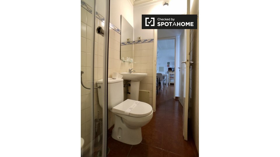 Apartment Lisbon, 1 bed, 40m² — photo 2