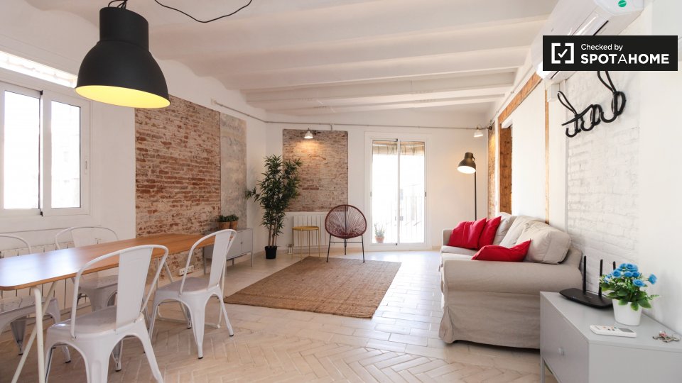 Apartamento de 3 dormitorios en el raval, barcelon